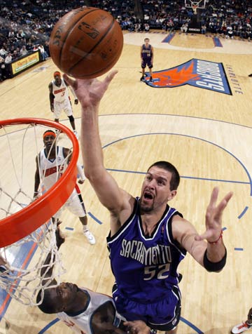 他的球技日 他的球技日